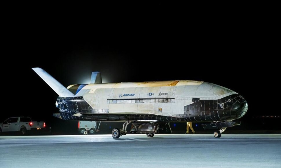 X-37B kosminis lėktuvas. Gamintojo nuotr.