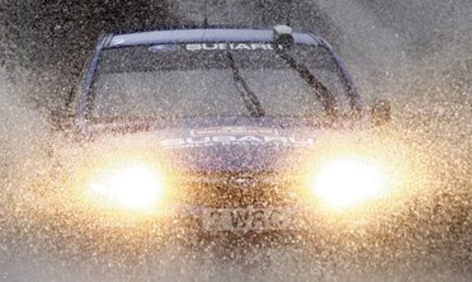 Norvegas Petteras Solbergas vairuoja „Subaru Impreza“