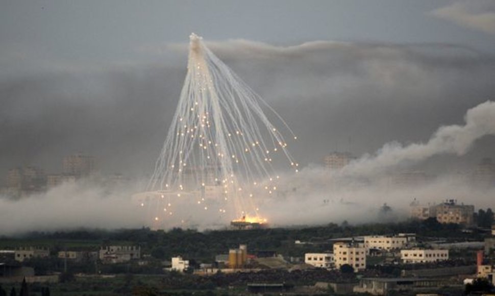 Bombarduojamas Gazos ruožas