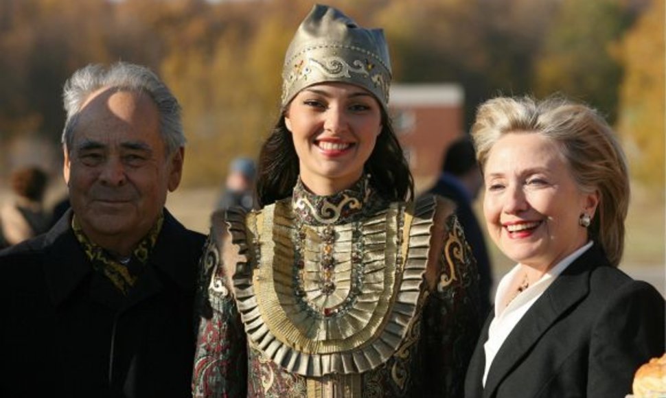 H.Clinton Kazanėje
