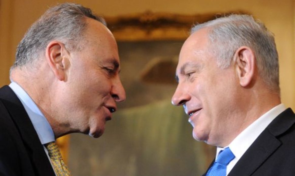 Senatorius Charlesas Schumeris ir Izraelio premjeras Benjaminas Netanyahu