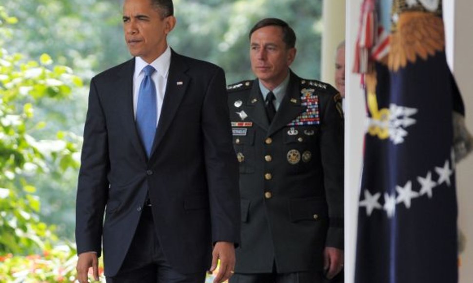 D.Petraeusas su B.Obama