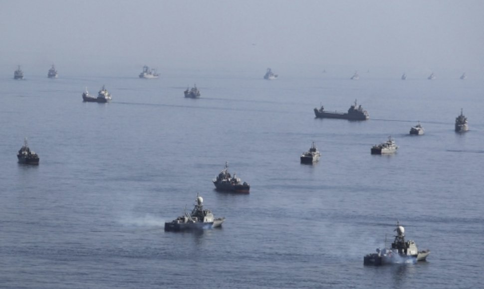 Irano karo laivynas greta Ormūzo sąsiaurio