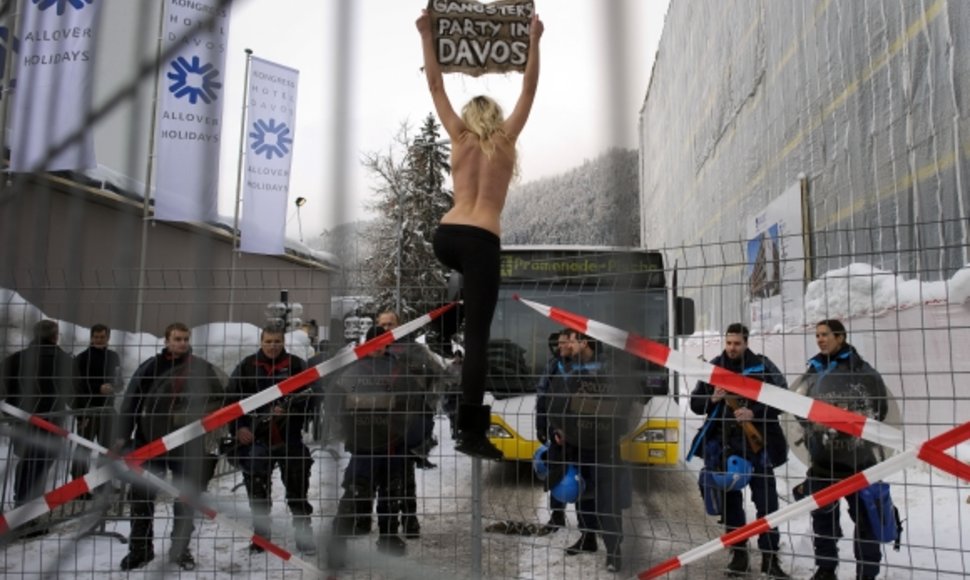 „Femen“ aktyvistė Davose