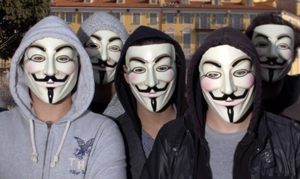 Gajaus Fokso kaukė tapo vienu iš labiausiai atpažįstamų programišių grupuotės „Anonymous“ simbolių.