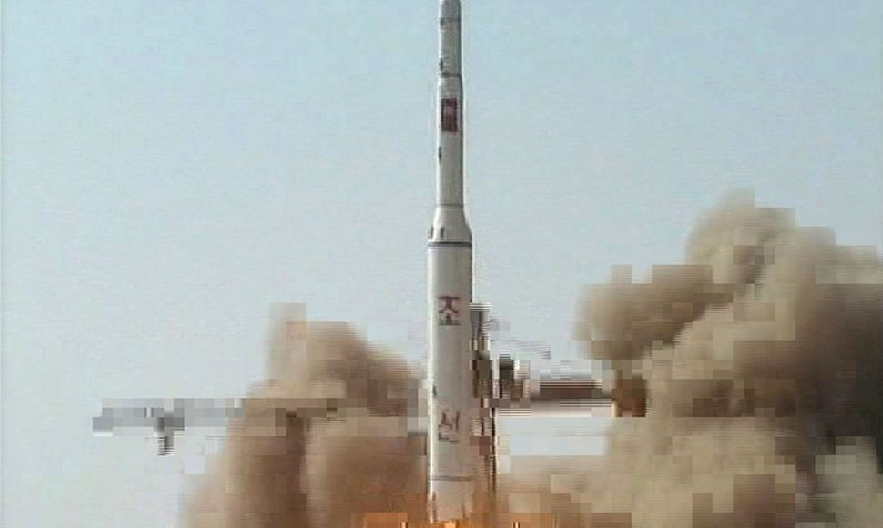 Šiaurės Korėjos raketos „Unha-2“ startas 2009-aisiais