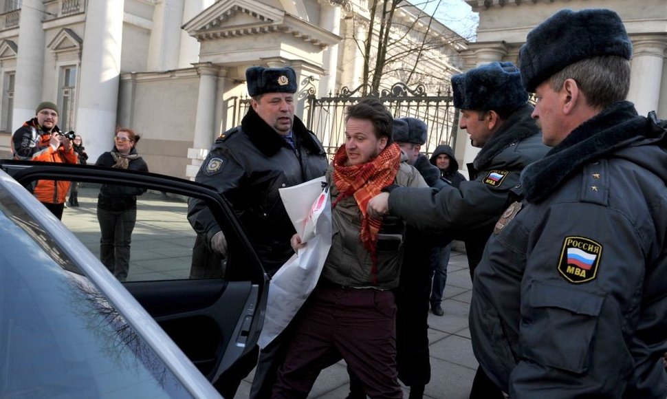 Gėjų aktyvistų sulaikymas Sankt Peterburge