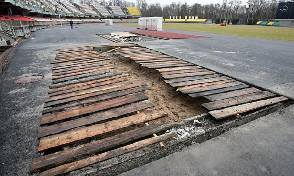 Vakar jau buvo parduoti praktiškai visi 9,5 tūkst. bilietų į šeštadienį S.Dariaus ir S.Girėno stadione planuojamas Lietuvos ir Prancūzijos rinktinių grumtynes.