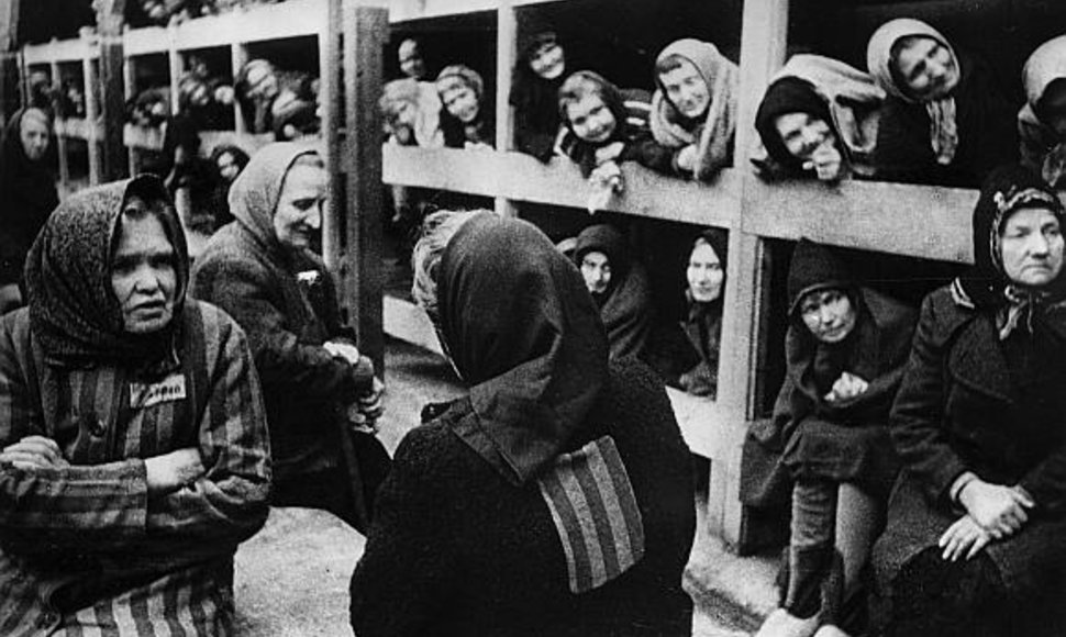 Osvencimo koncentracijos stovyklos kalinės, 1945 m.