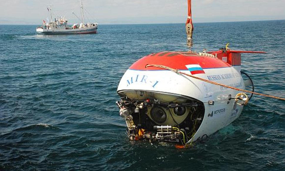 Rusų povandeninis aparatas „Mir-1“