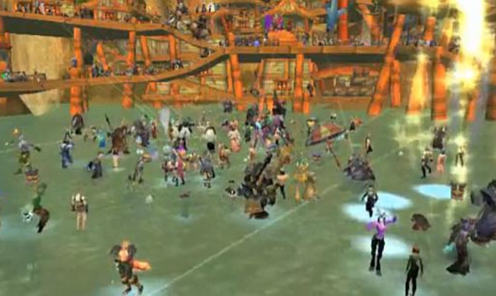 Vienas iš virtualaus gėjų parado renginių – šokiai vandenyje.