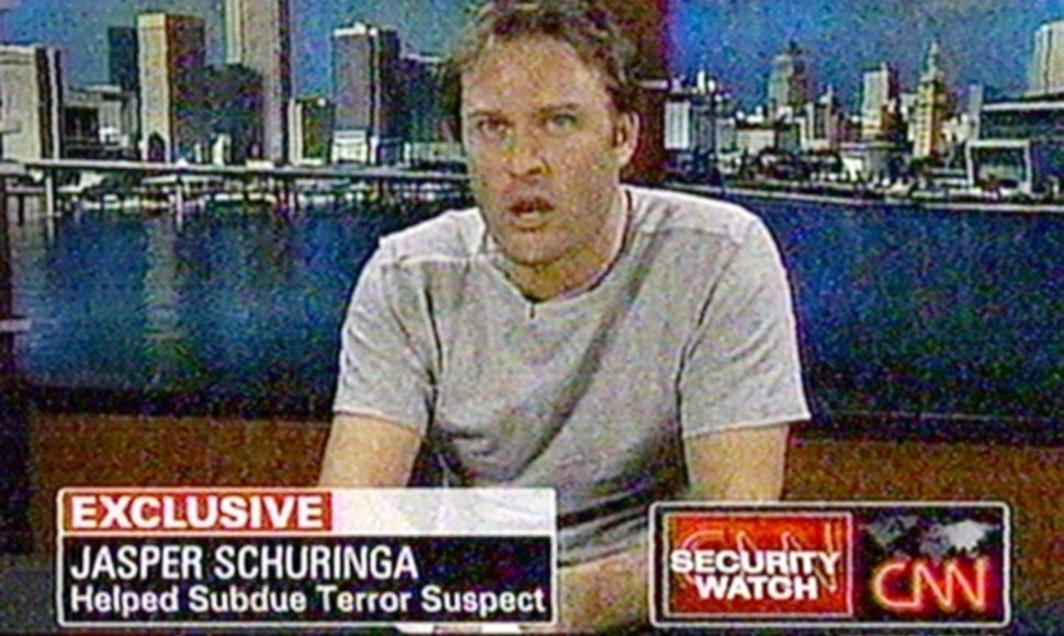 Jasperas Schuringa pasakoja savo įspūdžius televizijos kanalo CNN laidoje.