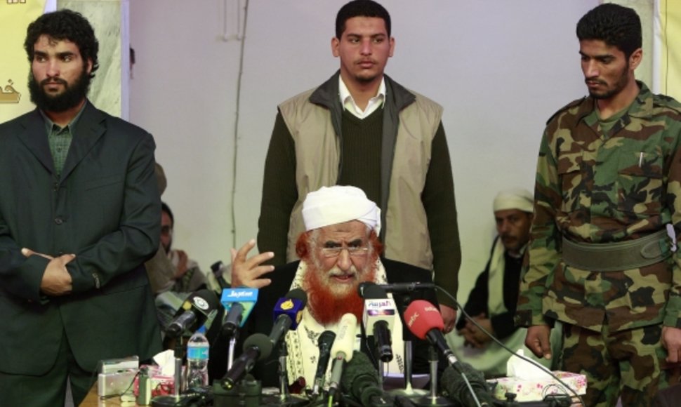 Abdulmajeedas al Zendanis ir kiti Jemeno dvasininkai pagrasino džihadu.
