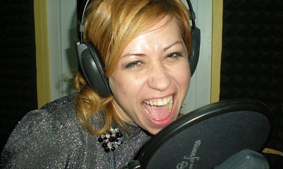 Eva studijoje