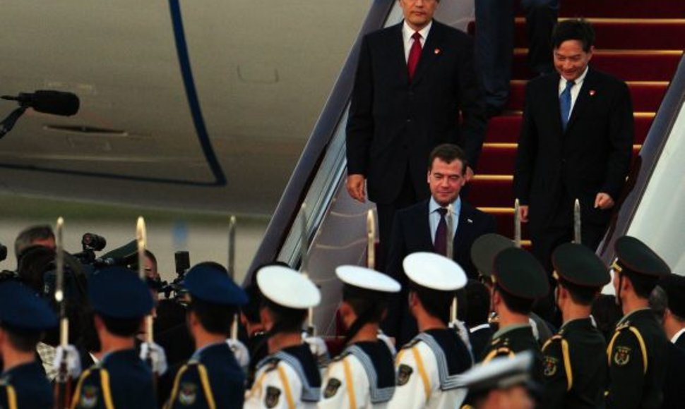 Dmitrijus Medvedevas atvyko į Kiniją.