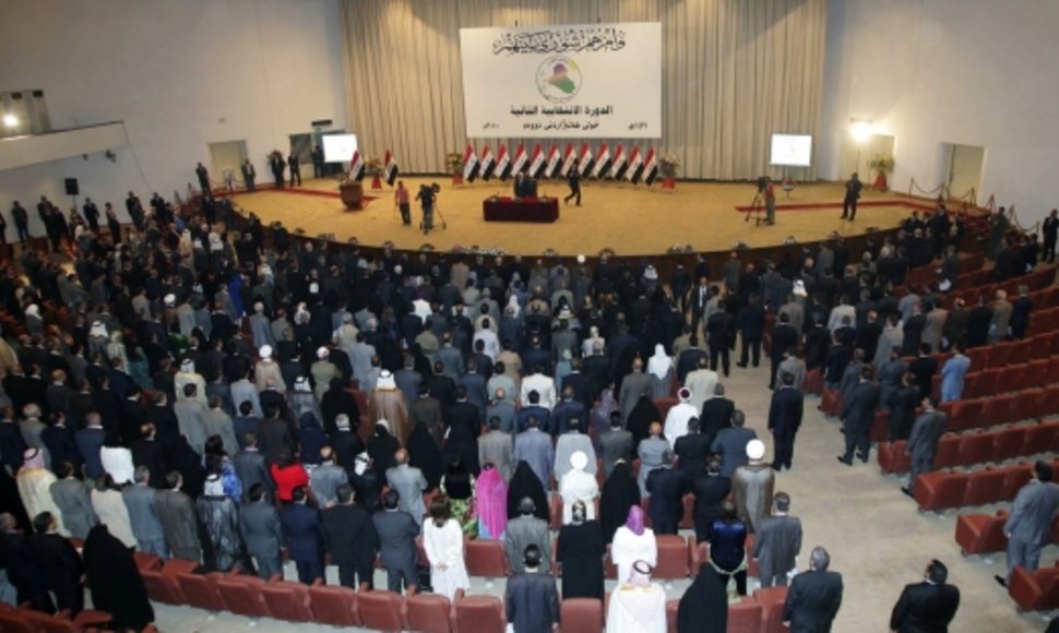 Irako parlamentas per aštuonis mėnesius nesugebėjo suformuoti savo vadovybės.