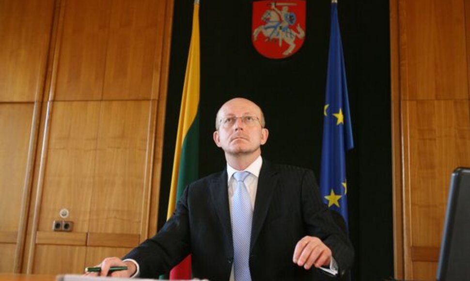A.Valinskas nusiteikęs griežtai