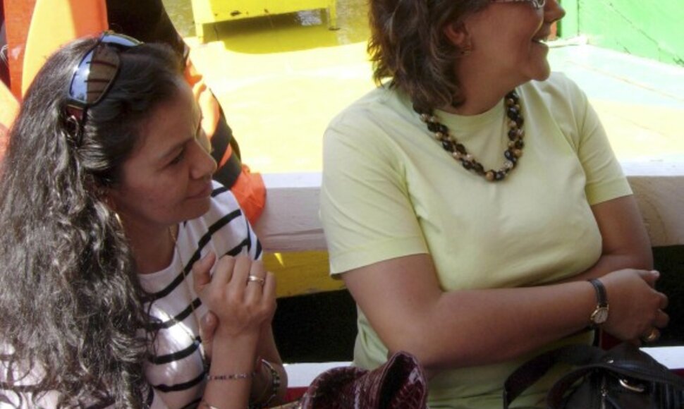 Nužudytosios žurnalistės Ana Maria Marcela Yarce Viveros (kairėje) ir Rocio Gonzalez Trapaga