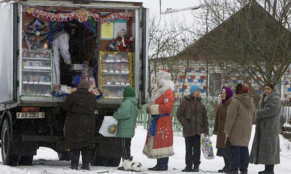 Naujieji metai baltarusiams atnešė penktadaliu pigesnį rublį.