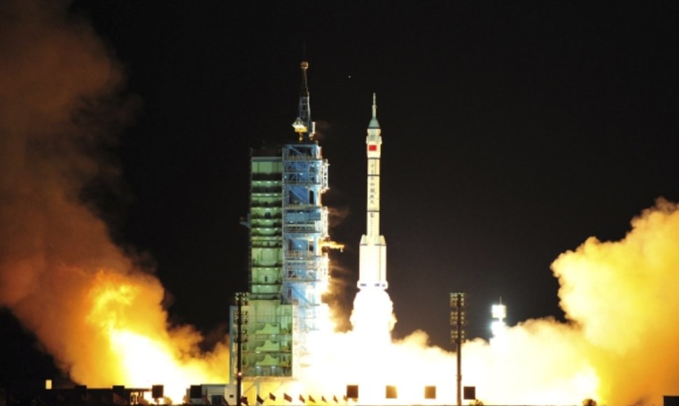 Raketos „Shenzhou VIII“ startas