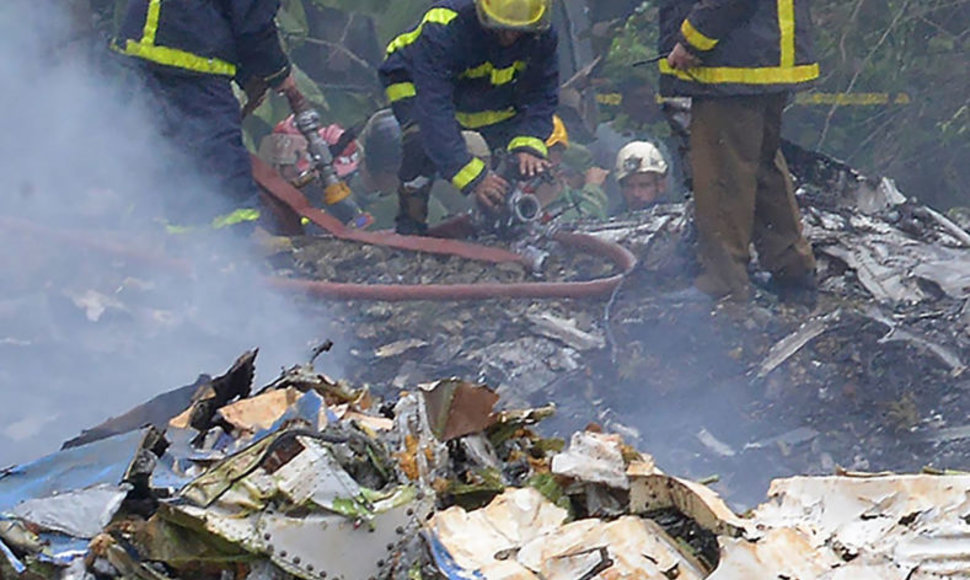 Kuboje kildamas sudužo keleivinis lėktuvas „Boeing 737“