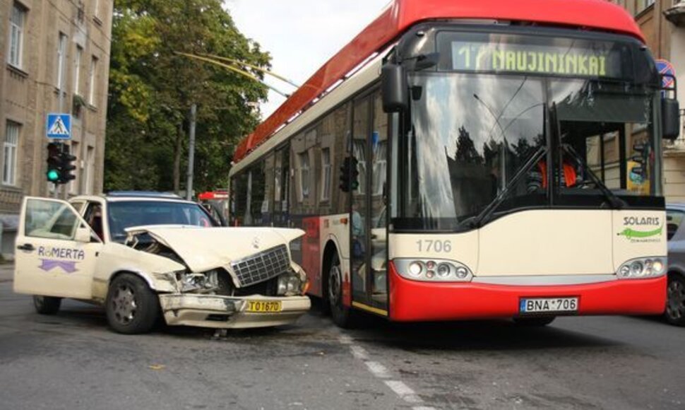 Avarija V.Kudirkos gatvėje, Vilniuje.