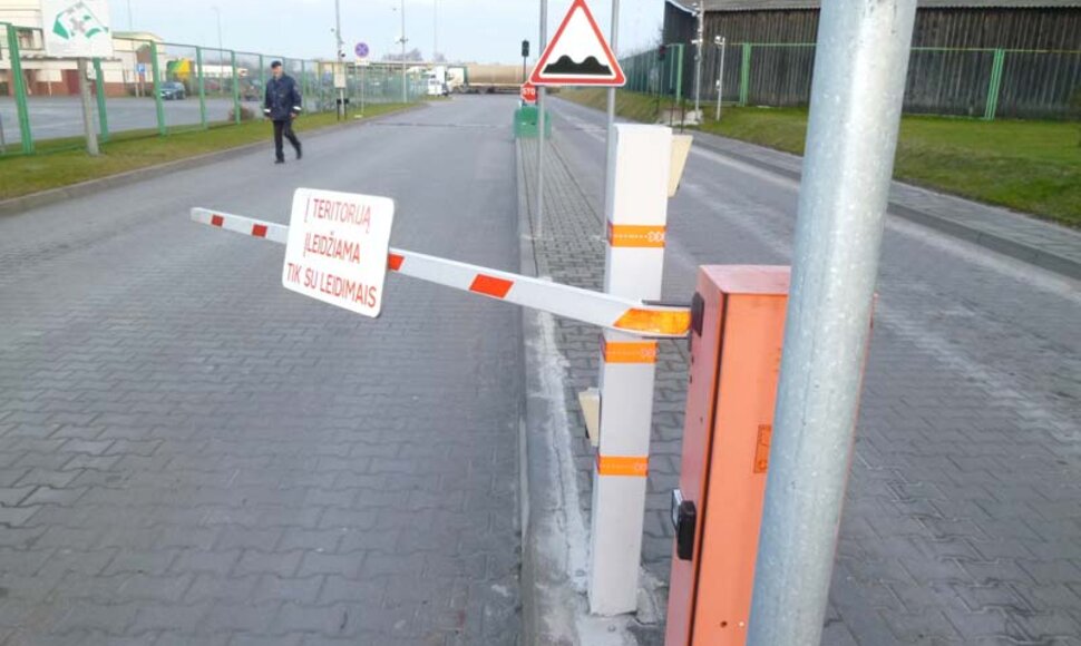 Nulaužtas užtvaras