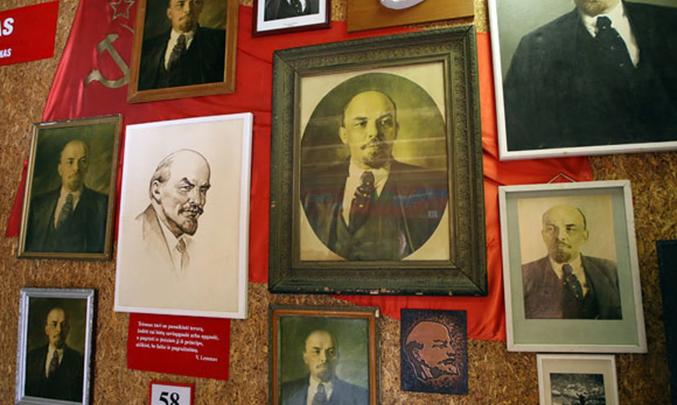 Lenino portretai Grūto parke