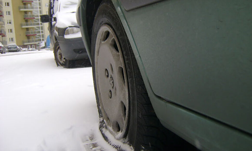 Supjaustytos automobilio padangos