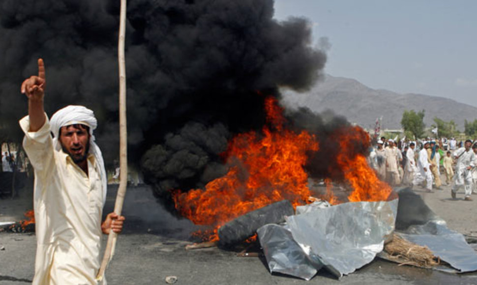 Per Afganistaną nusirito protestų banga dėl ketinimų sudeginti Koraną