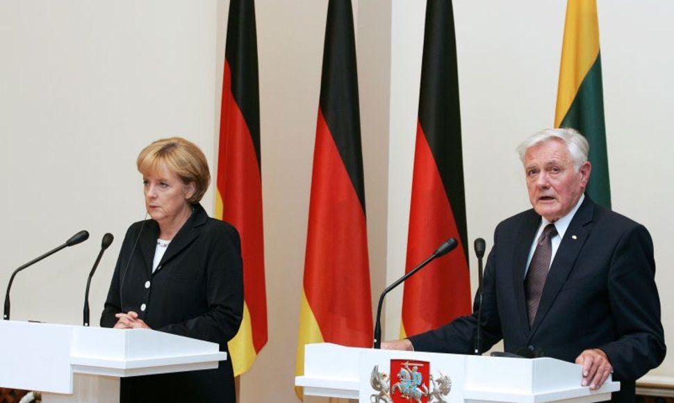 Angela Merkel ir Valdas Adamkus