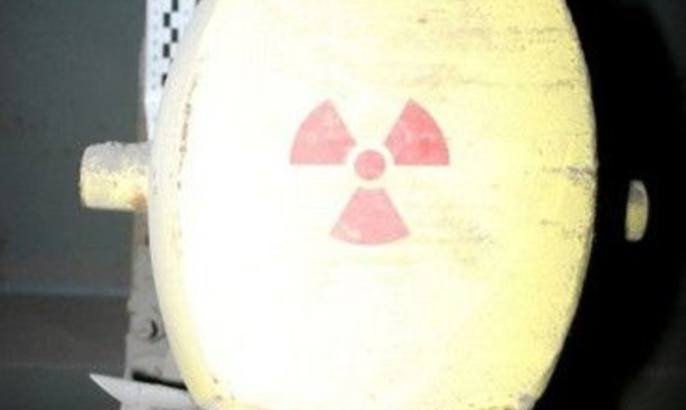 Iš neveikiančios Liublino miesto ketaus liejyklos dingo septyni švininiai konteineriai su radioaktyviuoju kobaltu (Co-60).
