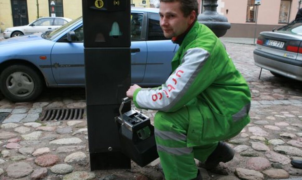 Po didžiųjų metų švenčių miesto gatvėse atsiras visi 144 naujieji automatai rinkliavai.