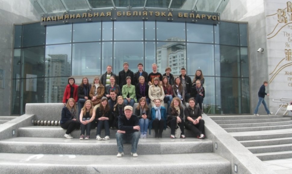 Užsienio lietuvių kilmės studentai ieškojo protėvių kelių Baltarusijos teritorijoje.