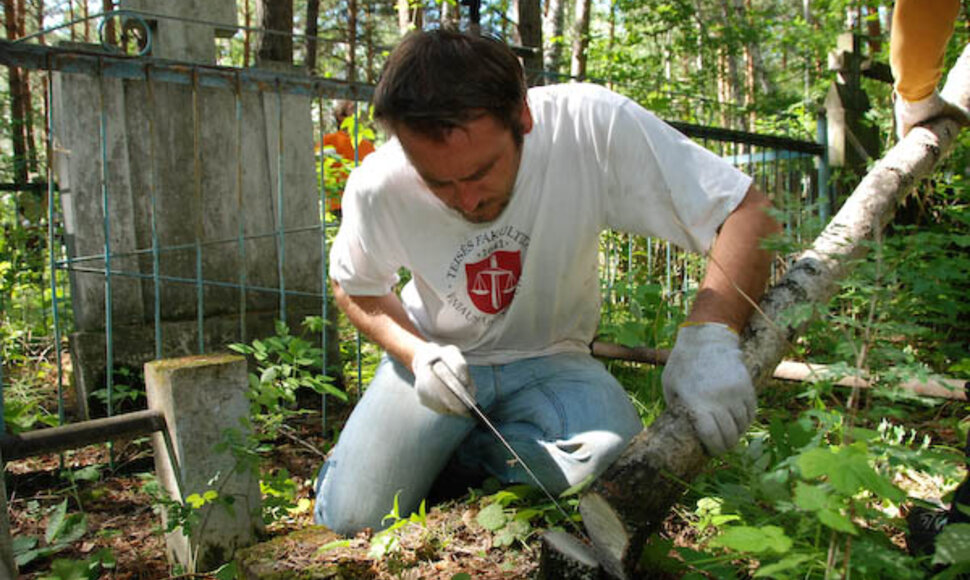 Marijonas Mikutavičius