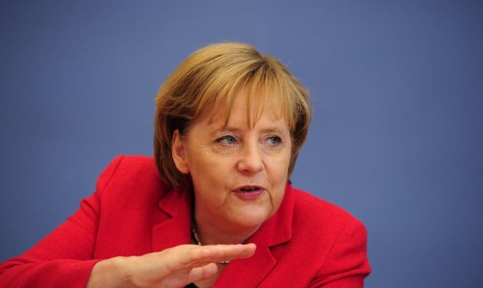 Vokietijos gyventojai nepatenkinti Angelos Merkel (nuotr.) paskelbtu taupymo planu.