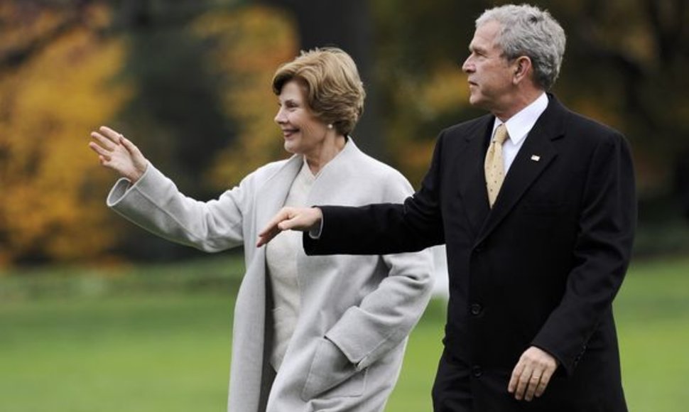 George'as W. Bushas ir Laura Bush