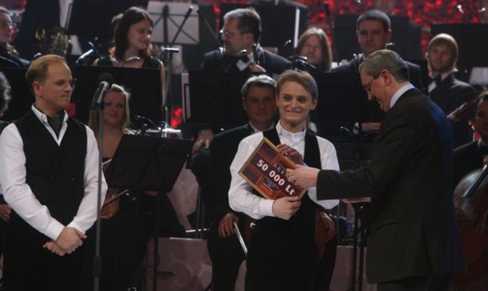 Simboliniai medaliai bus įteikti ne tik „Triumfo arkoje“ nugalėjusiam L.Mikalauskui (nuotr.), bet ir Kauno miesto simfoninio orkestro direktoriui bei dirigentui.