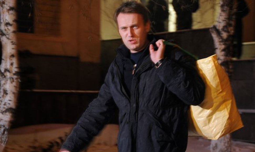 Aleksejus Navalnas išleistas iš areštinės.