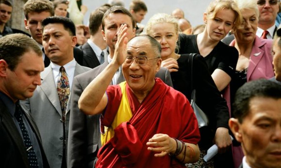 Dalai Lama pirmadienį atvyko į Prancūziją 