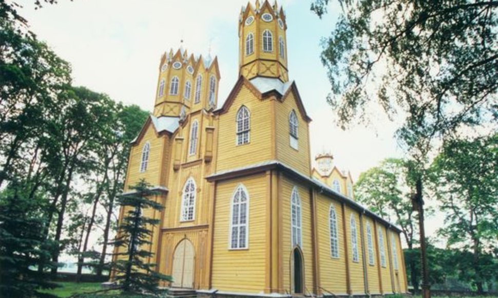 Nemajūnų bažnyčia