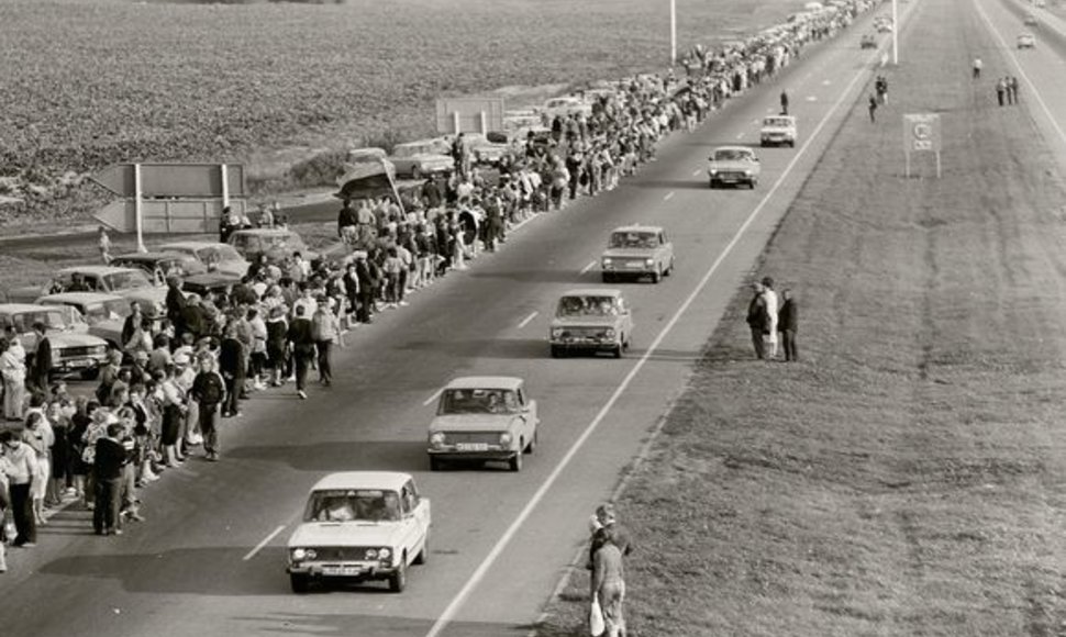 Baltijos kelias – 595 km ilgio susikibusių žmonių grandinė, 1989 m. rugpjūčio 23 d., minint 50-ies m. Ribentropo-Molotovo pakto metines, sustojusi sujungti trijų Baltijos šalių sostines – Vilnių, Rygą ir Taliną.