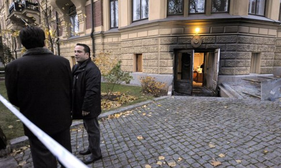 Suomijoje padegta Turkijos ambasada