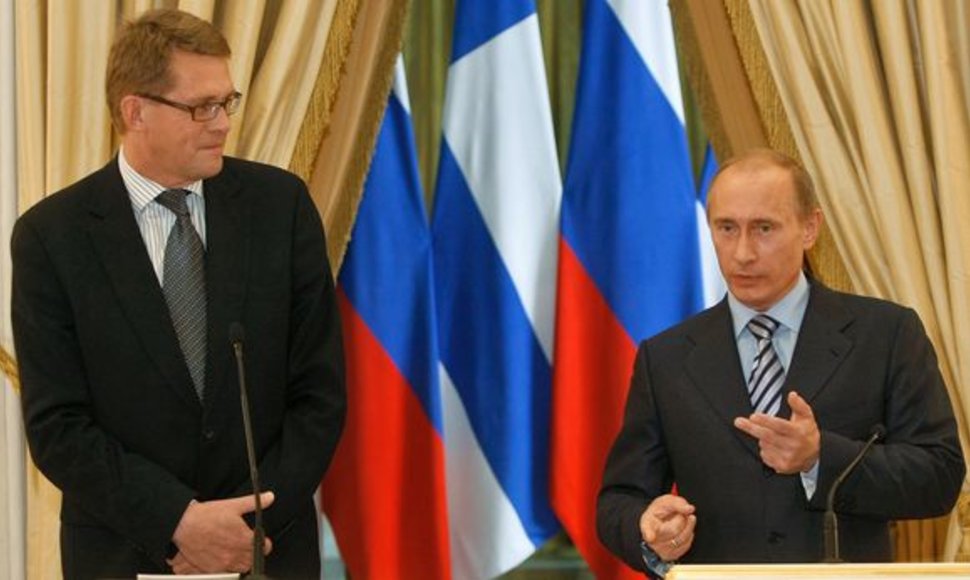V. Putinas po susitikimo su Suomijos vyriausybės vadovu Mattiu Vanhanenu išreiškė abejones dėl „Nord Stream“ dujotiekio. 