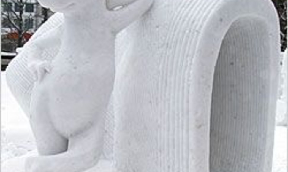 Kauno skulptorių sukurta sniego skulptūra. 