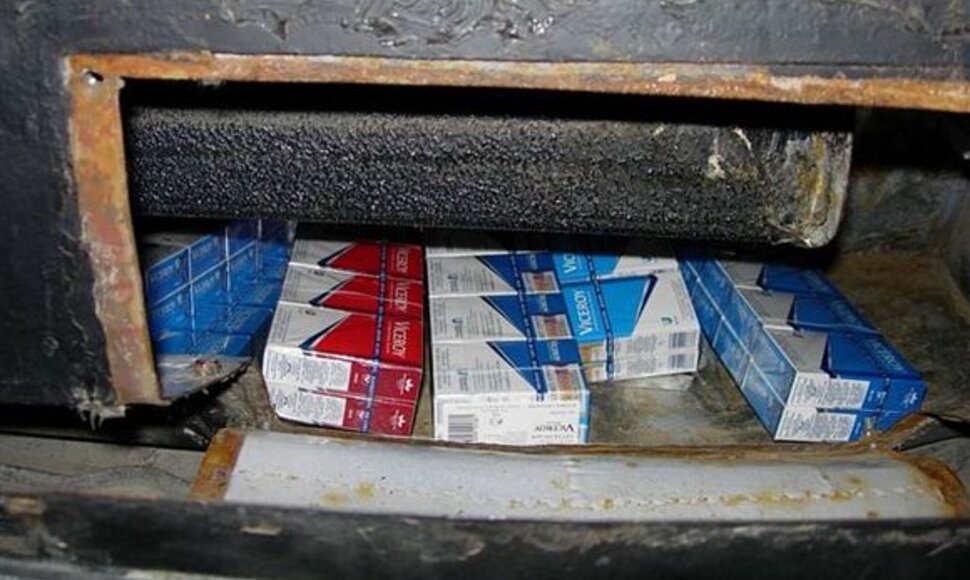 Slepiamos cigaretės