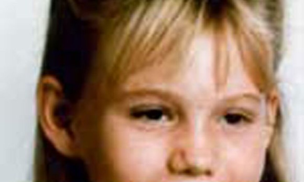 Jaycee Lee Dugard, kurios tėvai nematė nuo pat pagrobimo, kai jai buvo 11 metų, buvo surasta po atsitiktinio policijos ir Phillipo Garrido susidūrimo.