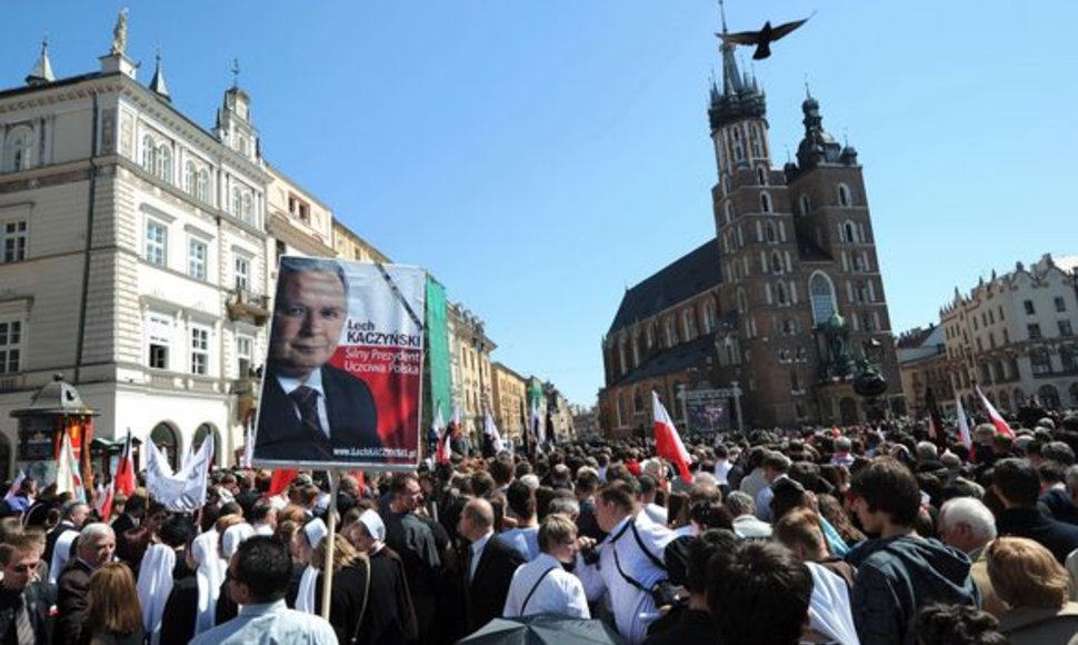 Sausakimša aikštė Vavelio komplekse