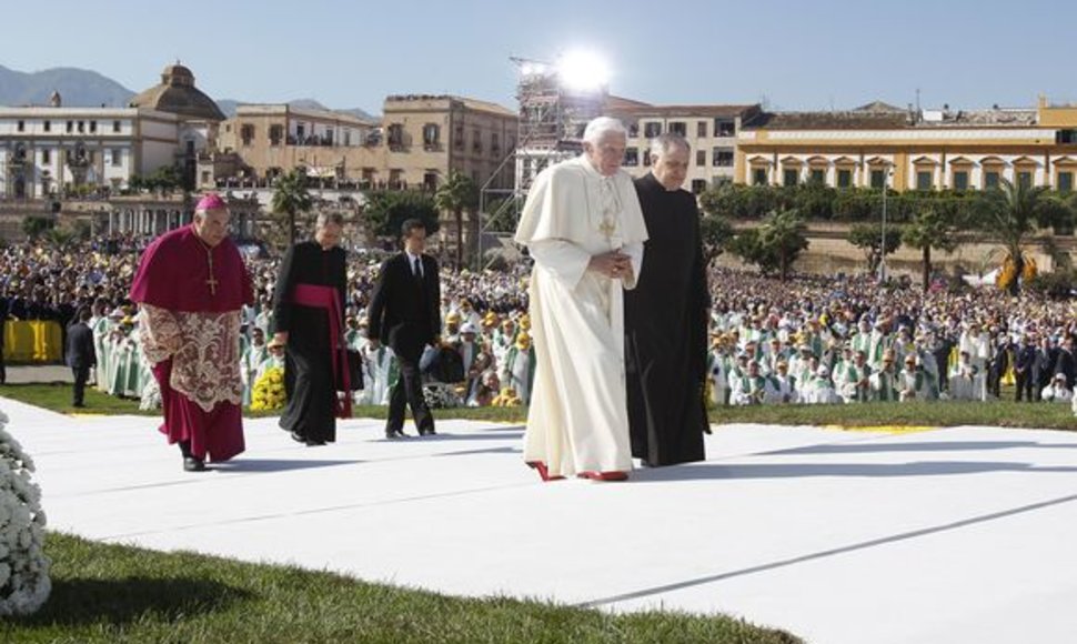 Popiežius Benediktas XVI pagrindiniame Sicilijos mieste Palerme