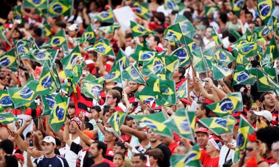Retėja Brazilijos rinktinės gretos